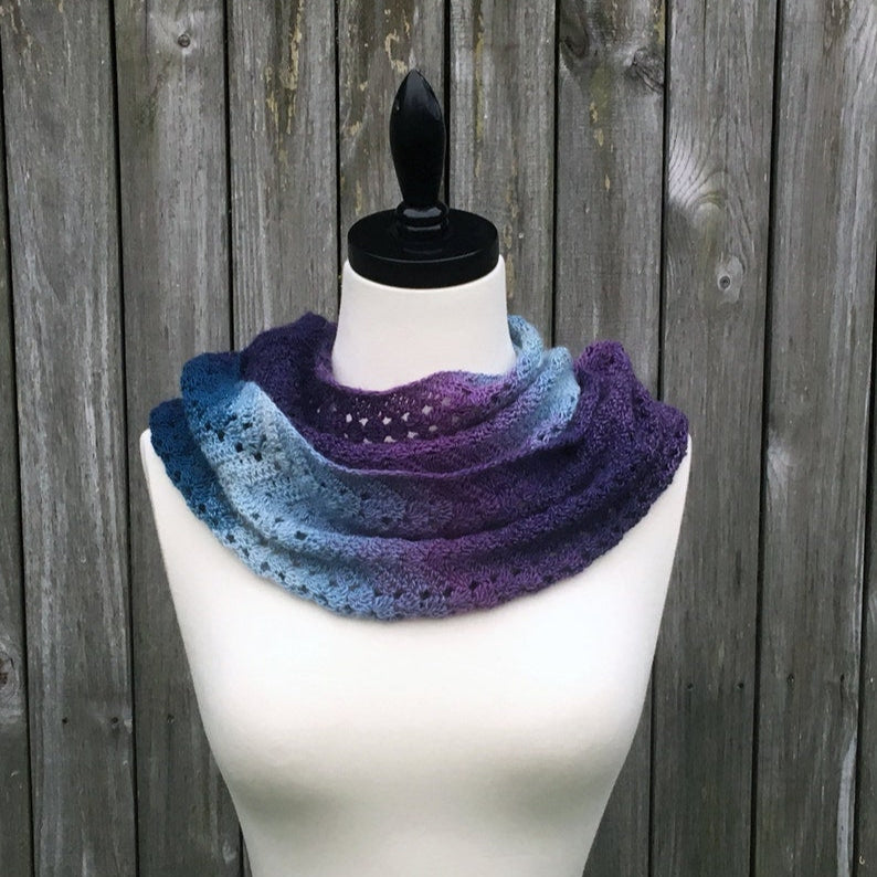 Crochet Pattern ~ Fall Infinity Scarf