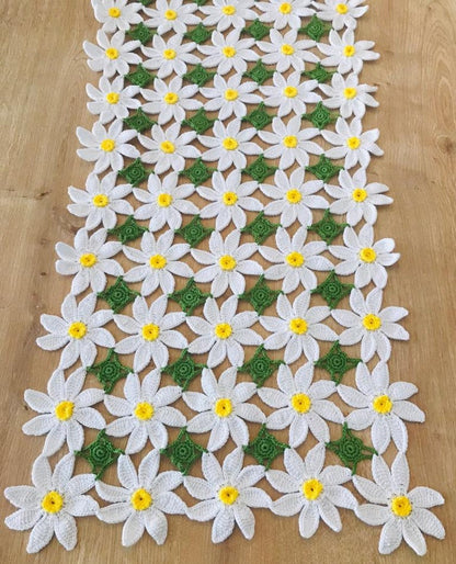 Crochet Daisy Flower Pattern