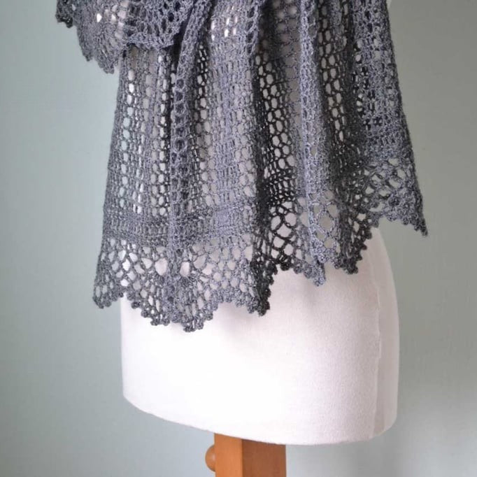 Crochet shawl pattern